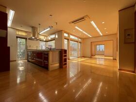 北海道札幌市中央区南二十五条西８丁目