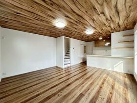 大阪府大阪市港区市岡４丁目