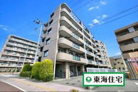 セザール富沢南