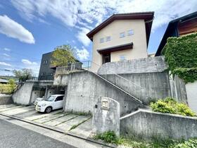 大阪府泉南郡熊取町つばさが丘東１丁目