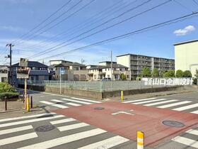 埼玉県所沢市中新井５丁目