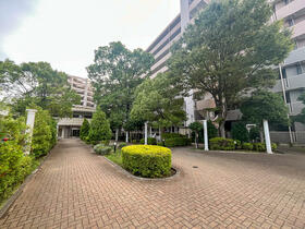 神奈川県横浜市栄区飯島町