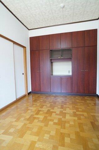 detached 埼玉県戸田市中町１丁目

地図を見る