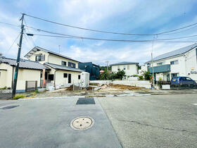 神奈川県高座郡寒川町岡田