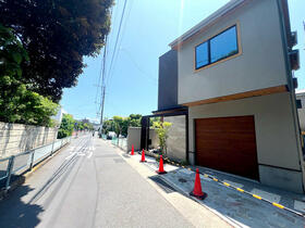 神奈川県鎌倉市由比ガ浜１丁目