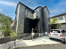 神奈川県鎌倉市稲村ガ崎2丁目