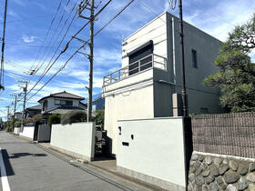 神奈川県藤沢市鵠沼松が岡４丁目