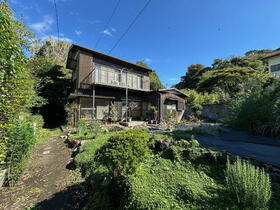 神奈川県鎌倉市稲村ガ崎1丁目