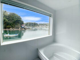 神奈川県三浦市初声町三戸