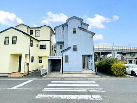 神奈川県茅ヶ崎市西久保