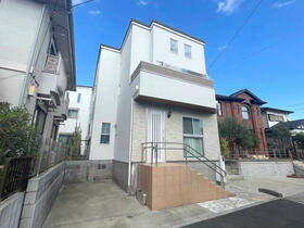 神奈川県藤沢市鵠沼橘２丁目