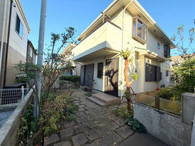 神奈川県藤沢市鵠沼海岸４丁目