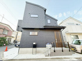 神奈川県横浜市泉区和泉が丘２丁目