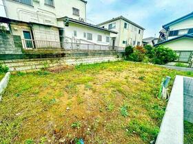 神奈川県鎌倉市腰越１丁目