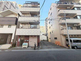 神奈川県横浜市南区真金町２丁目