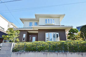 神奈川県藤沢市鵠沼桜が岡１丁目