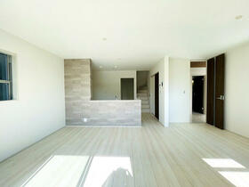 神奈川県茅ヶ崎市萩園