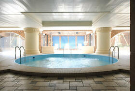 グランシティ湘南海岸マリナージュスクエア