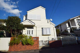 神奈川県茅ヶ崎市南湖６丁目