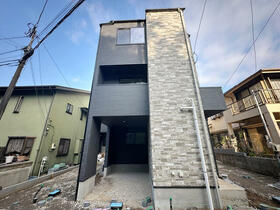 神奈川県逗子市久木１丁目