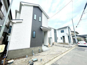 神奈川県茅ヶ崎市香川４丁目