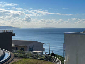 神奈川県鎌倉市腰越１丁目