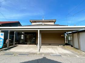 富山県滑川市堀江