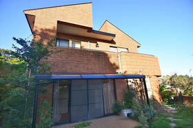 神奈川県横浜市港南区港南１丁目