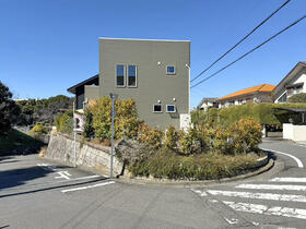 神奈川県藤沢市片瀬山４丁目