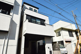 神奈川県藤沢市本鵠沼３丁目