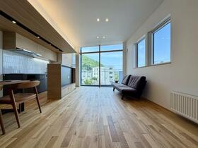 ＴＯＵ−ＡＳＡＨＩＧＡＯＫＡ　ＴＥＲＲＡＣＥ　ＨＯＵＳＥ−