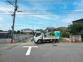 神奈川県平塚市纒１丁目