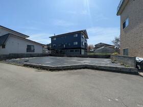 山形県米沢市舘山4丁目