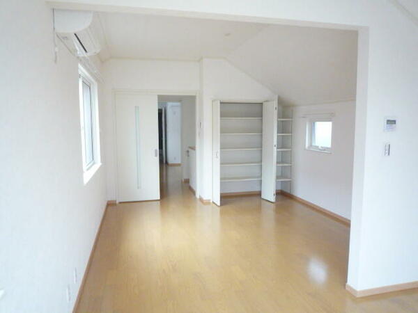 detached 東京都品川区旗の台１丁目

地図を見る