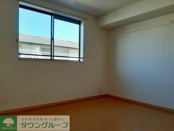 apartment 埼玉県坂戸市中富町
地図を見る