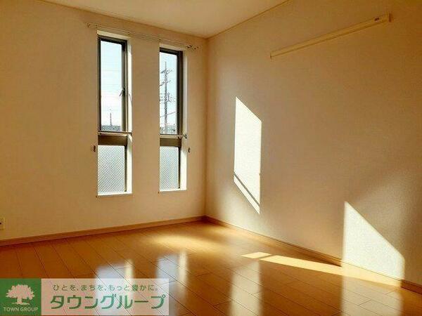 apartment 埼玉県坂戸市中富町
地図を見る