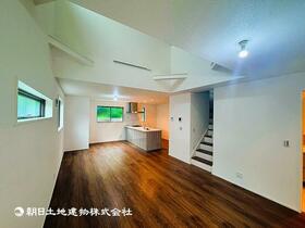 神奈川県横浜市泉区岡津町