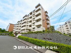 緑区の物件探しは”地元”朝日土地建物へ　霧が丘グリーンタウン第４住宅