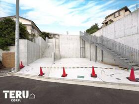 神奈川県横浜市港北区箕輪町１丁目