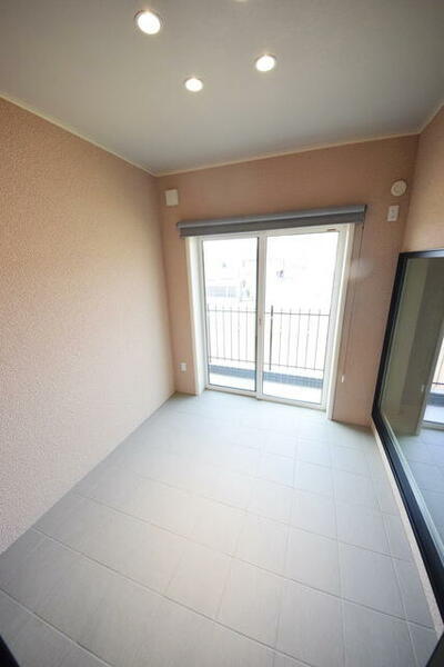 detached 東京都稲城市坂浜４丁目

地図を見る