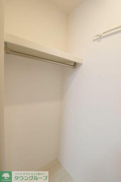 apartment 埼玉県三郷市幸房
地図を見る