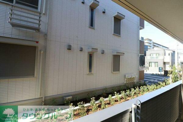 apartment 埼玉県三郷市幸房
地図を見る