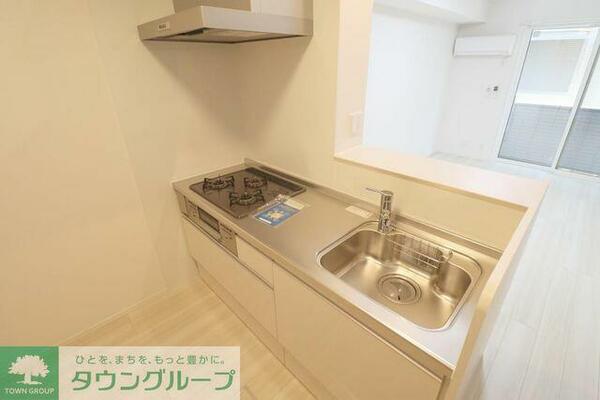 apartment 埼玉県三郷市幸房
地図を見る