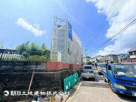 神奈川県横浜市金沢区六浦３丁目