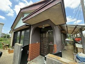 茨城県牛久市岡見町
