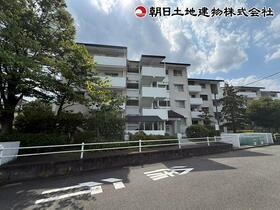 エステート鶴牧
