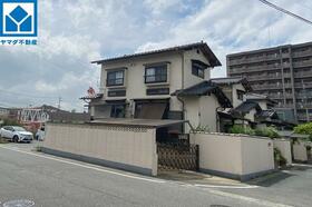 福岡県福岡市博多区金の隈3丁目