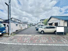 愛知県名古屋市守山区小幡中２丁目