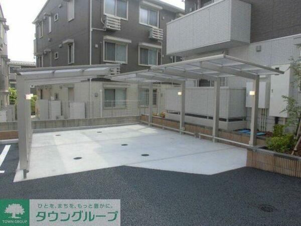 apartment 埼玉県朝霞市宮戸１丁目
地図を見る
