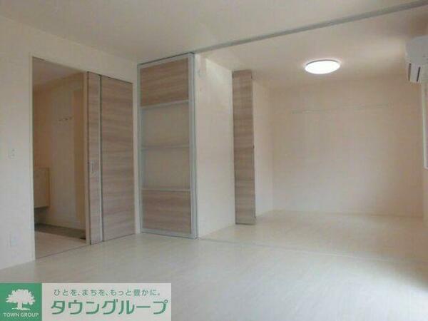 apartment 埼玉県朝霞市宮戸１丁目
地図を見る